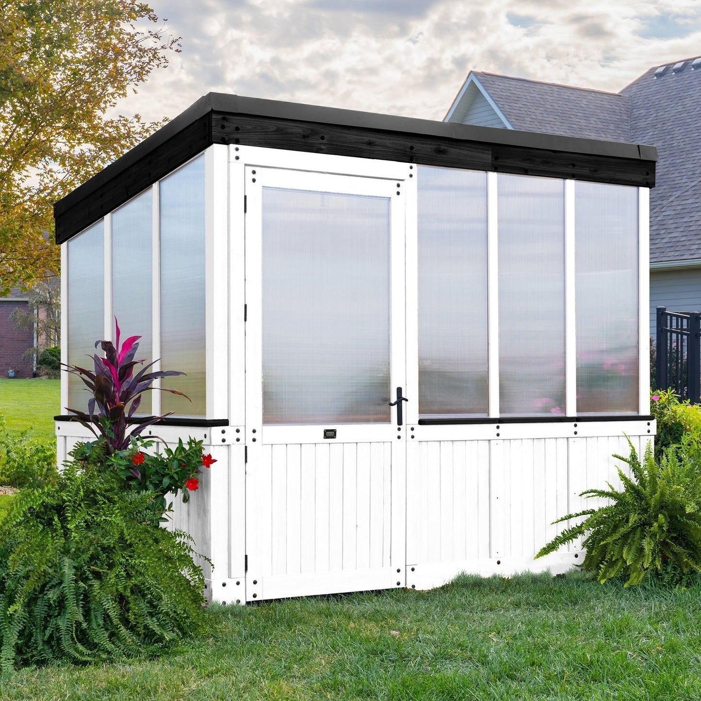 9×6 Willow Greenhouse –    Pre-Stained & Sealed White
