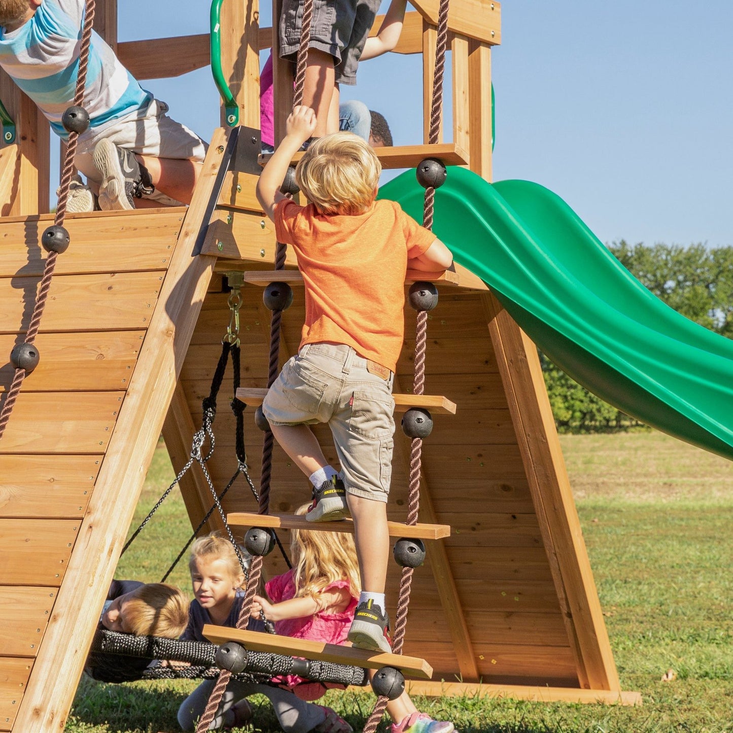 Endeavor Swing Set