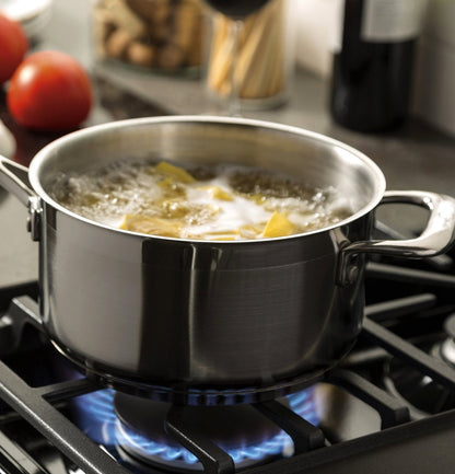 GE 30-Inch Freestanding Gas Range with 4.8 cu. ft. Oven Capacity and Sealed Cooktop Burners