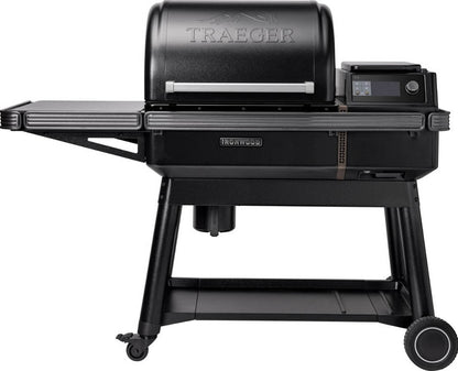 Traeger Ironwood Wood Pellet Grill Temperature Control Wifi Insulated TFB61RLG